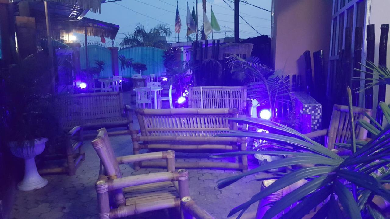 Residences Hotelieres Micheline Et Emile Bastos Yaoundé Екстериор снимка