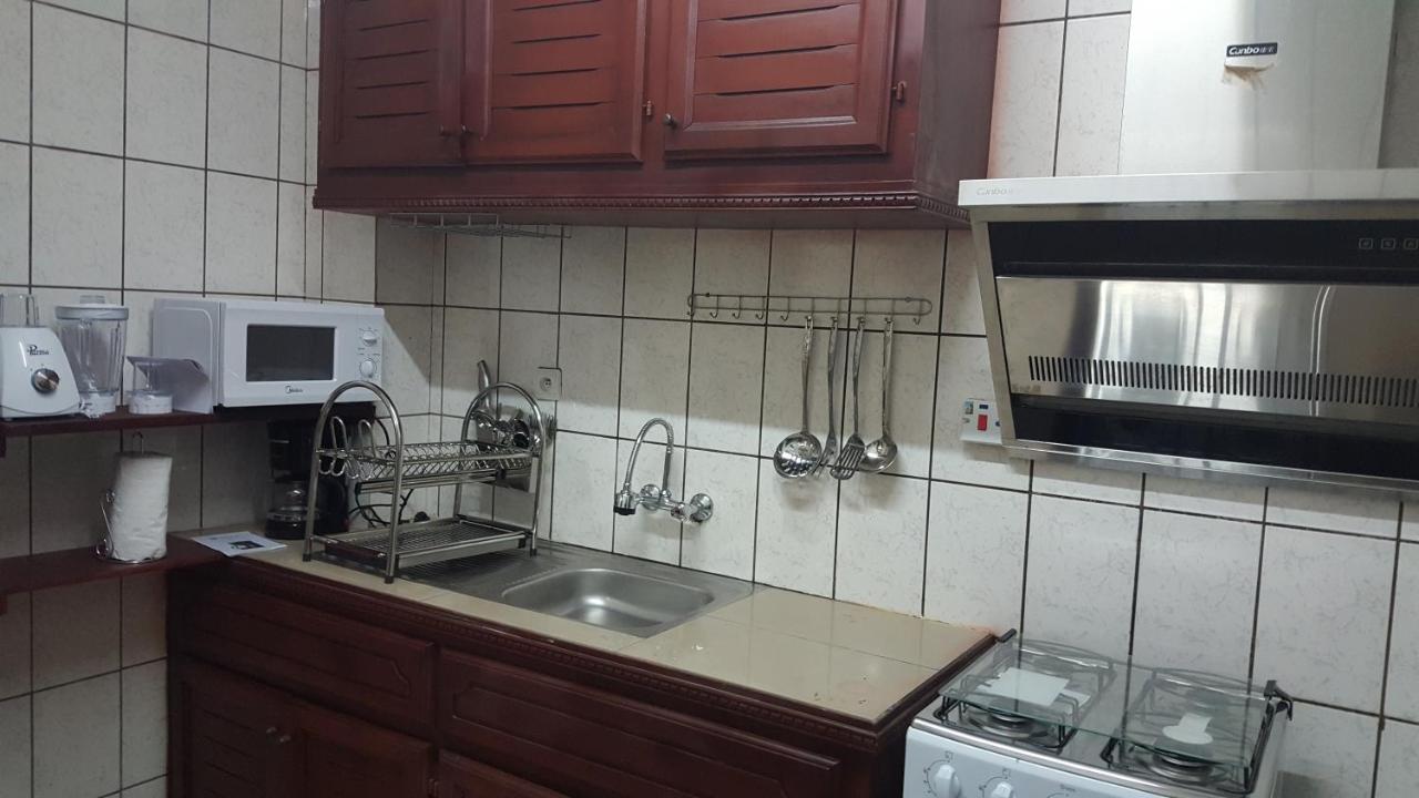 Residences Hotelieres Micheline Et Emile Bastos Yaoundé Екстериор снимка